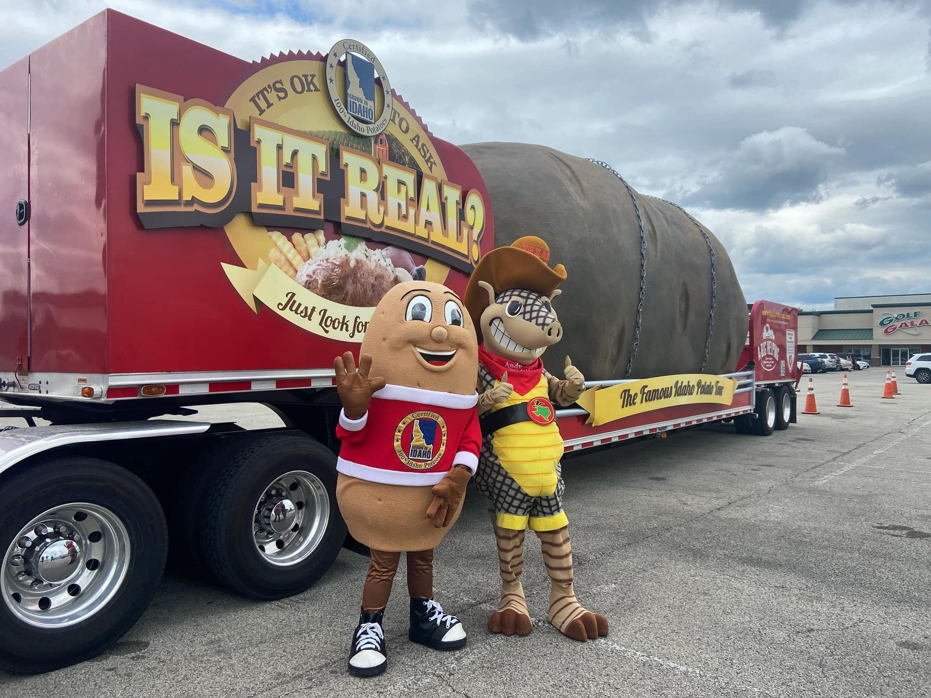 World's Largest Traveling Potato Sculpture, world record from Idaho World's Largest Traveling Potato Sculpture, world record from Idaho