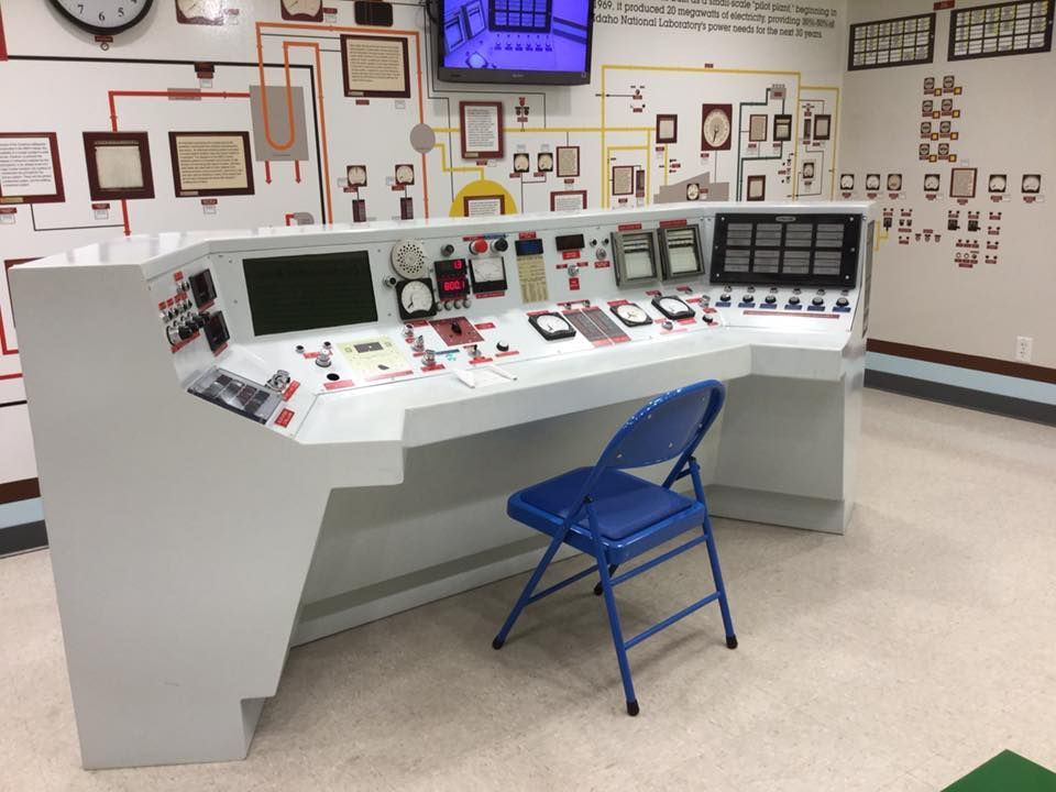 World’s First Nuclear Power Plant, world record near Arco, Idaho

