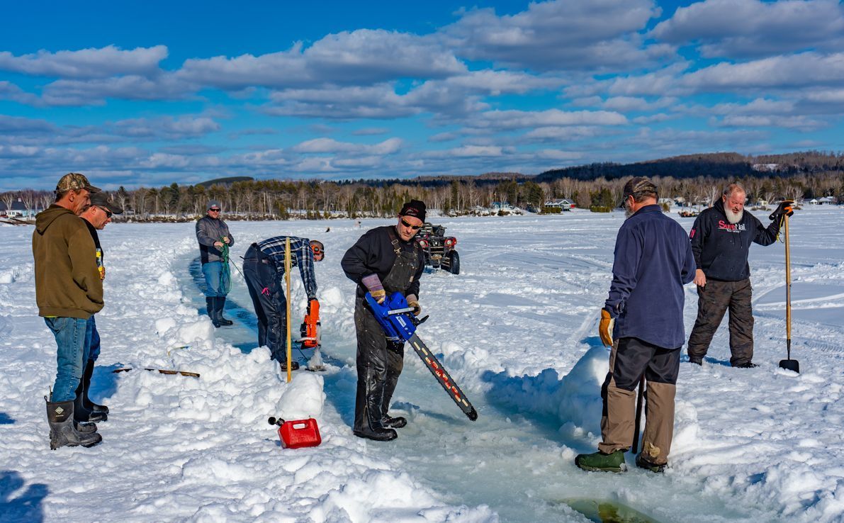 World's Largest Ice Carousel, world record on Long Lake, Maine
