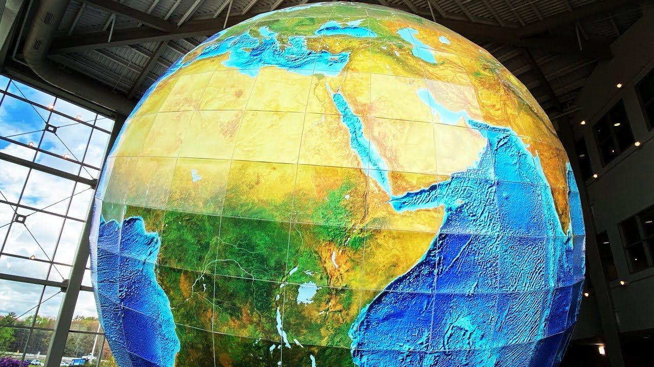 World's Largest Rotating and Revolving Globe, world record in Yarmouth, Maine
