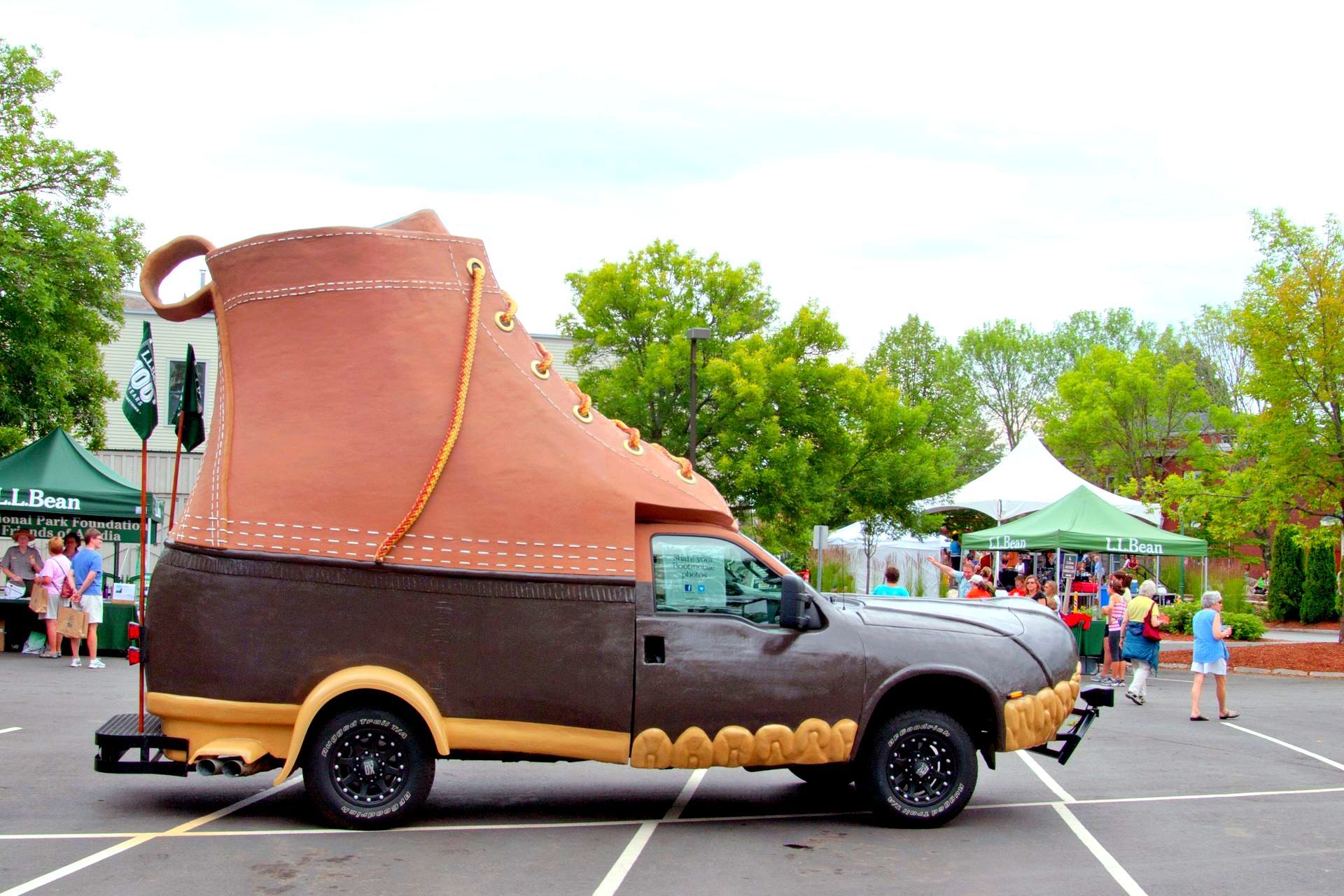 World's first boot-shaped automobile, world record set in Freeport, Maine World's first boot-shaped automobile, world record set in Freeport, Maine