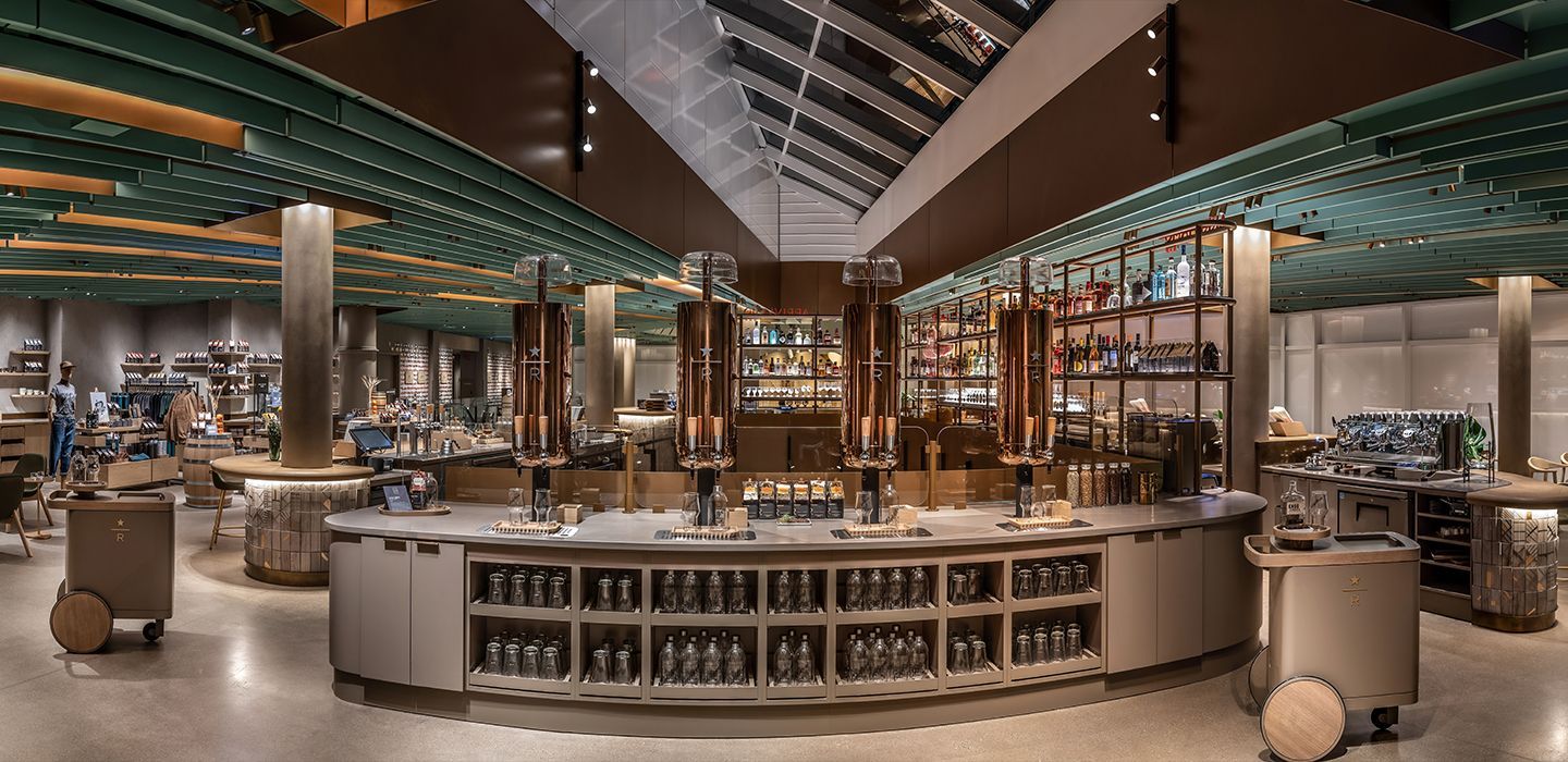 World's Largest Starbucks, world record in Chicago, Illinois
