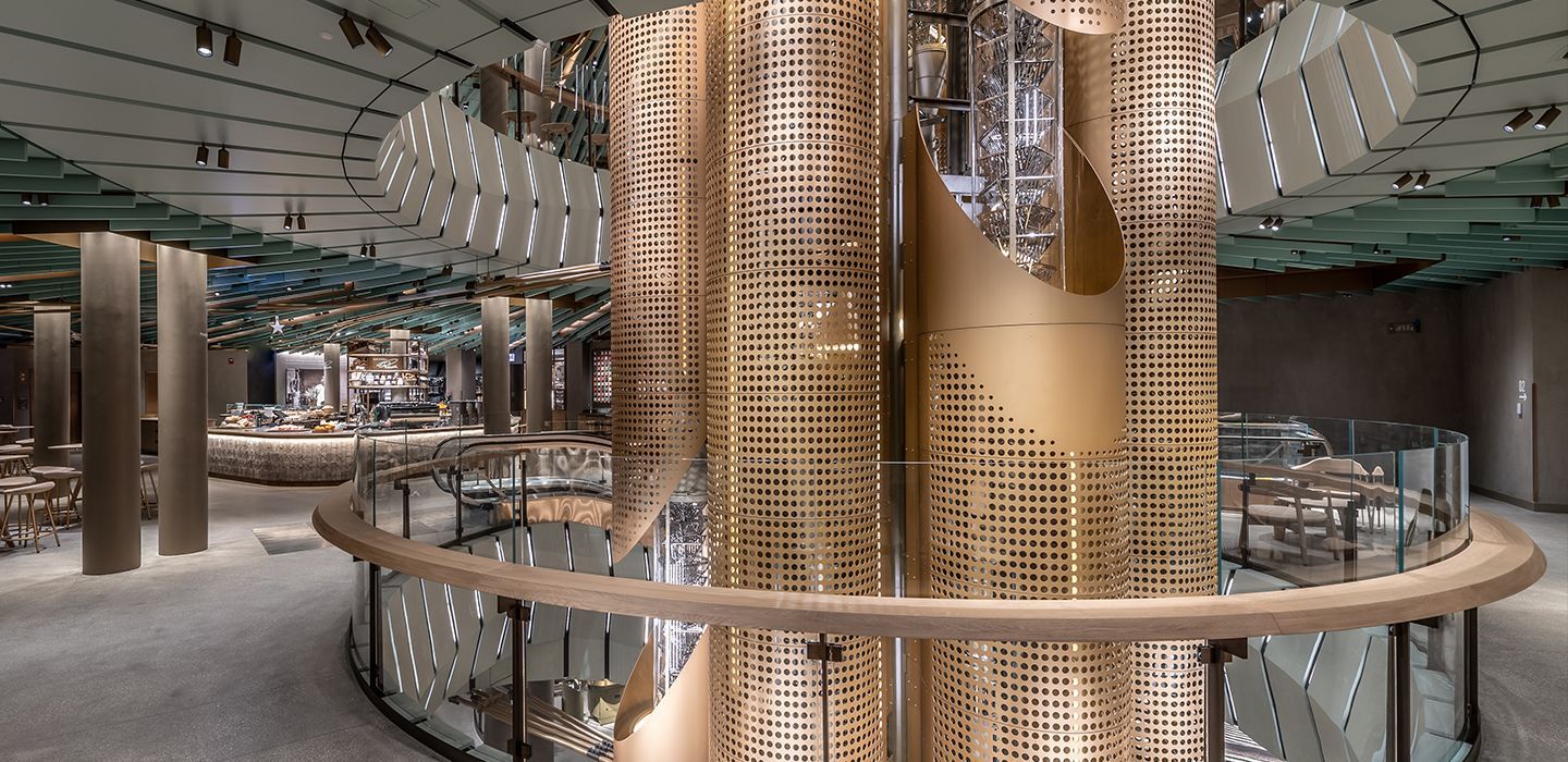 World's Largest Starbucks, world record in Chicago, Illinois

