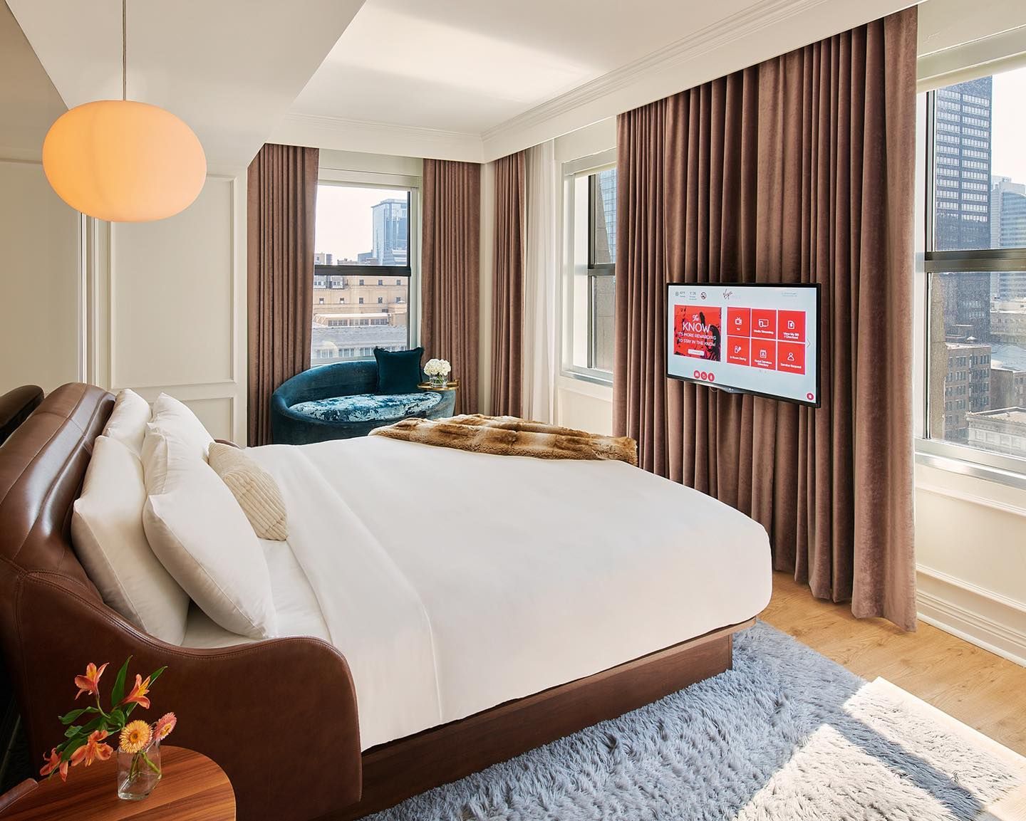 World's First Virgin Hotel, world record in Chicago, Illinois
World's First Virgin Hotel, world record in Chicago, Illinois