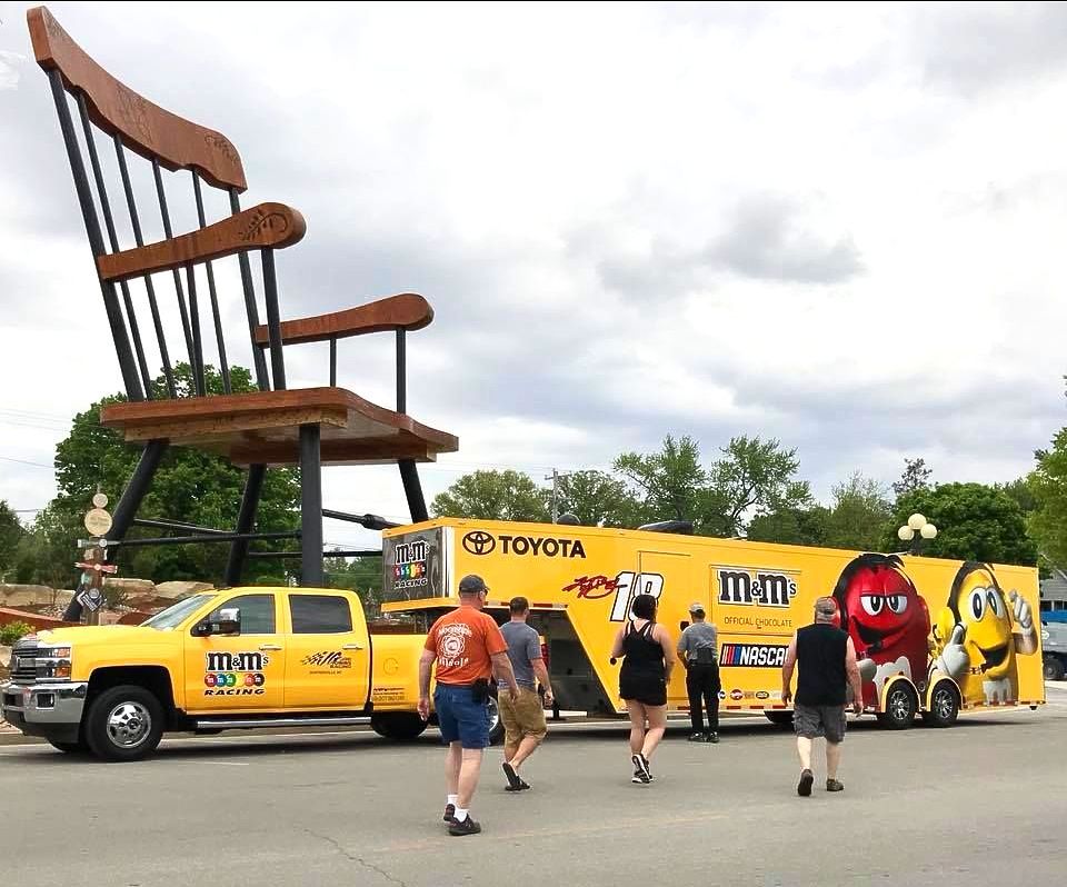 World's Largest Rocking Chair, world record in Casey, Illinois