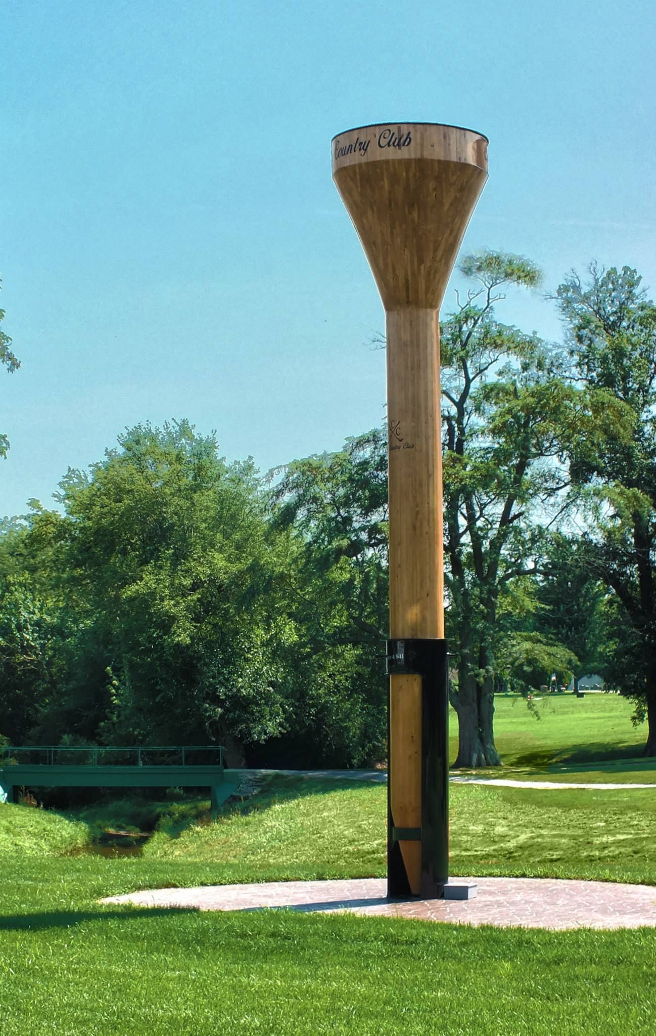 World's Largest Golf Tee, world record in Casey, Illinois
World's Largest Golf Tee, world record in Casey, Illinois