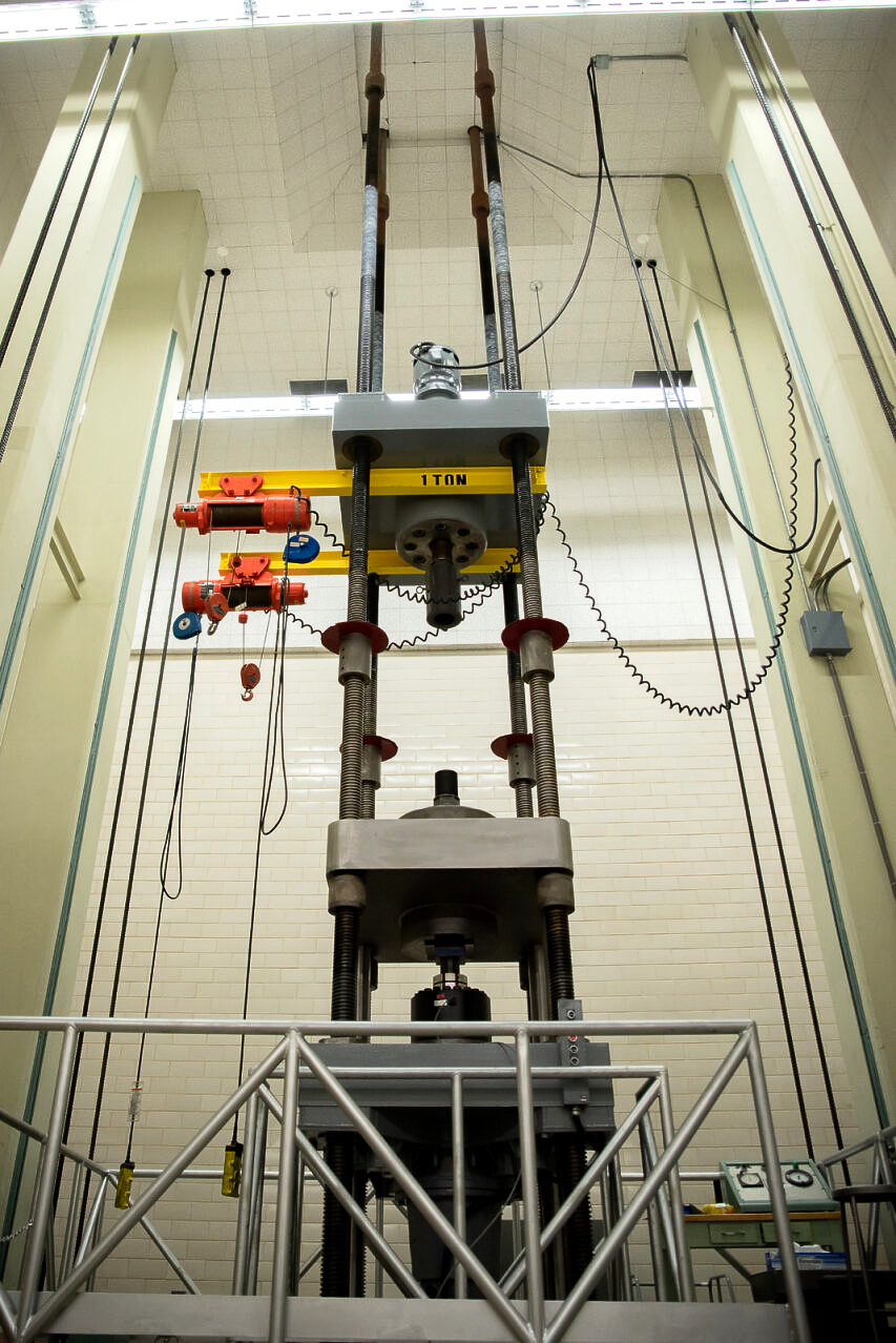 World's Largest Deadweight Machine, world record in Gaithersburg, Maryland