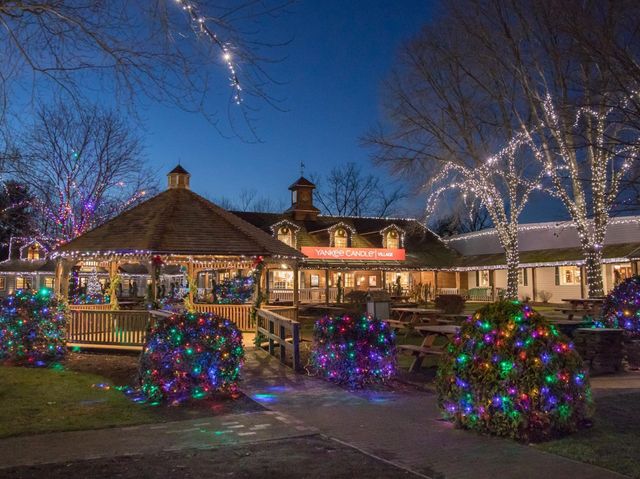 World's Largest Candle Store, world record in South Deerfield, Massachusetts