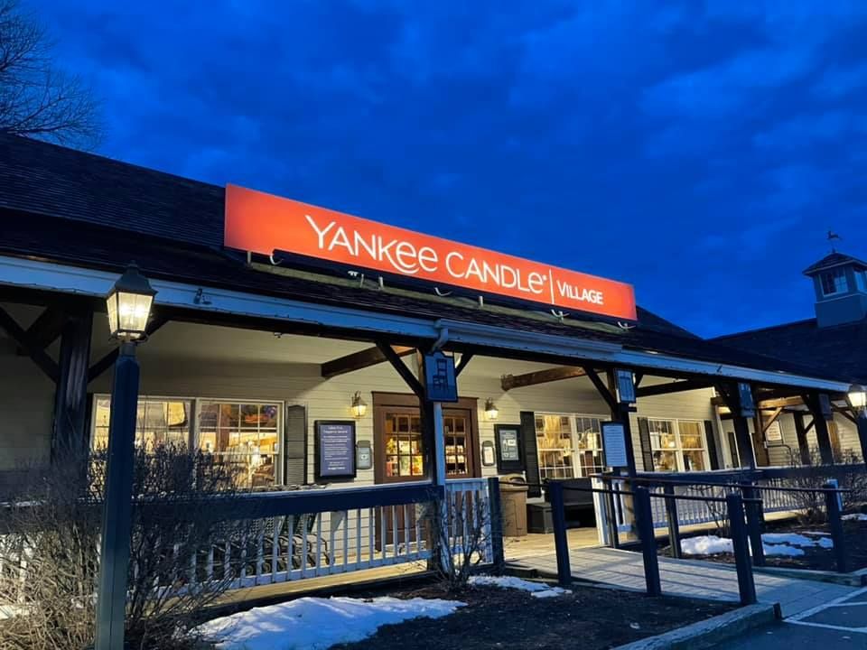 World’s Largest Candle Store, world record in South Deerfield, Massachusetts