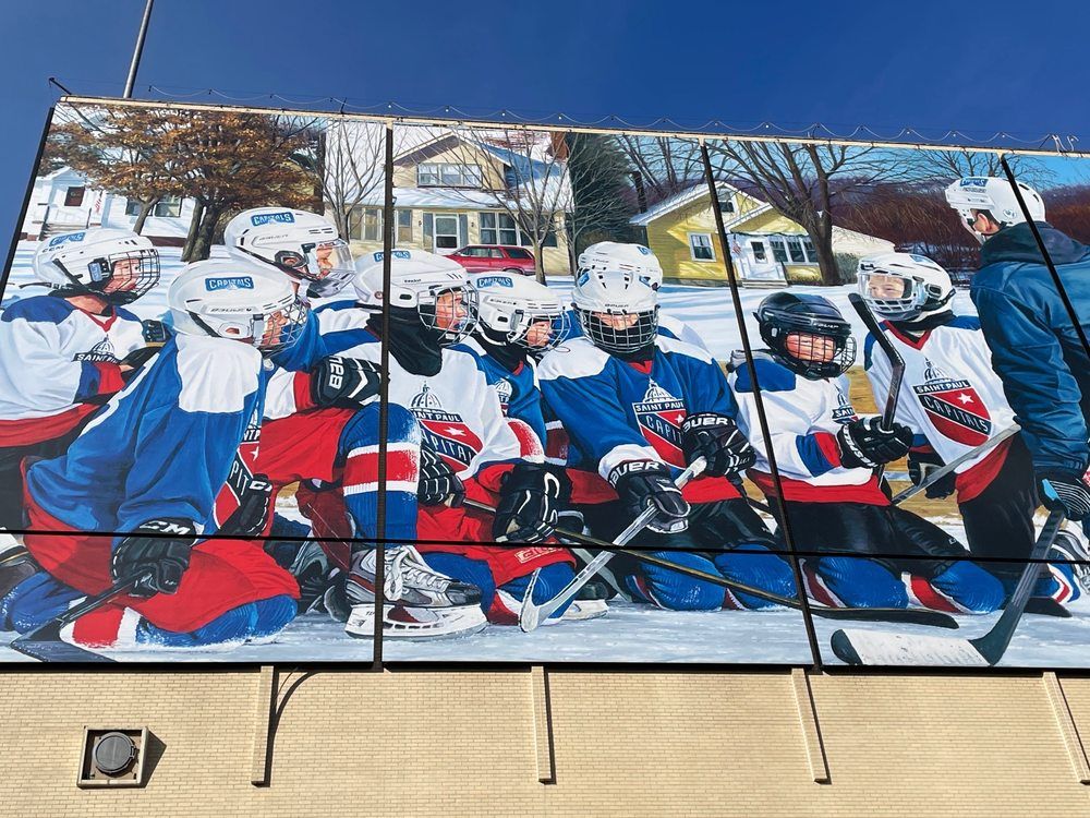 World’s Largest Hockey Mural, world record in Saint Paul, Minnesota World’s Largest Hockey Mural, world record in Saint Paul, Minnesota