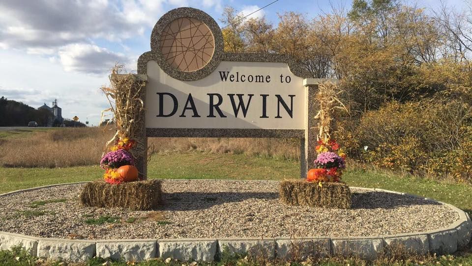 World's Largest Ball of Twine Rolled by One Man, world record in Darwin, Minnesota