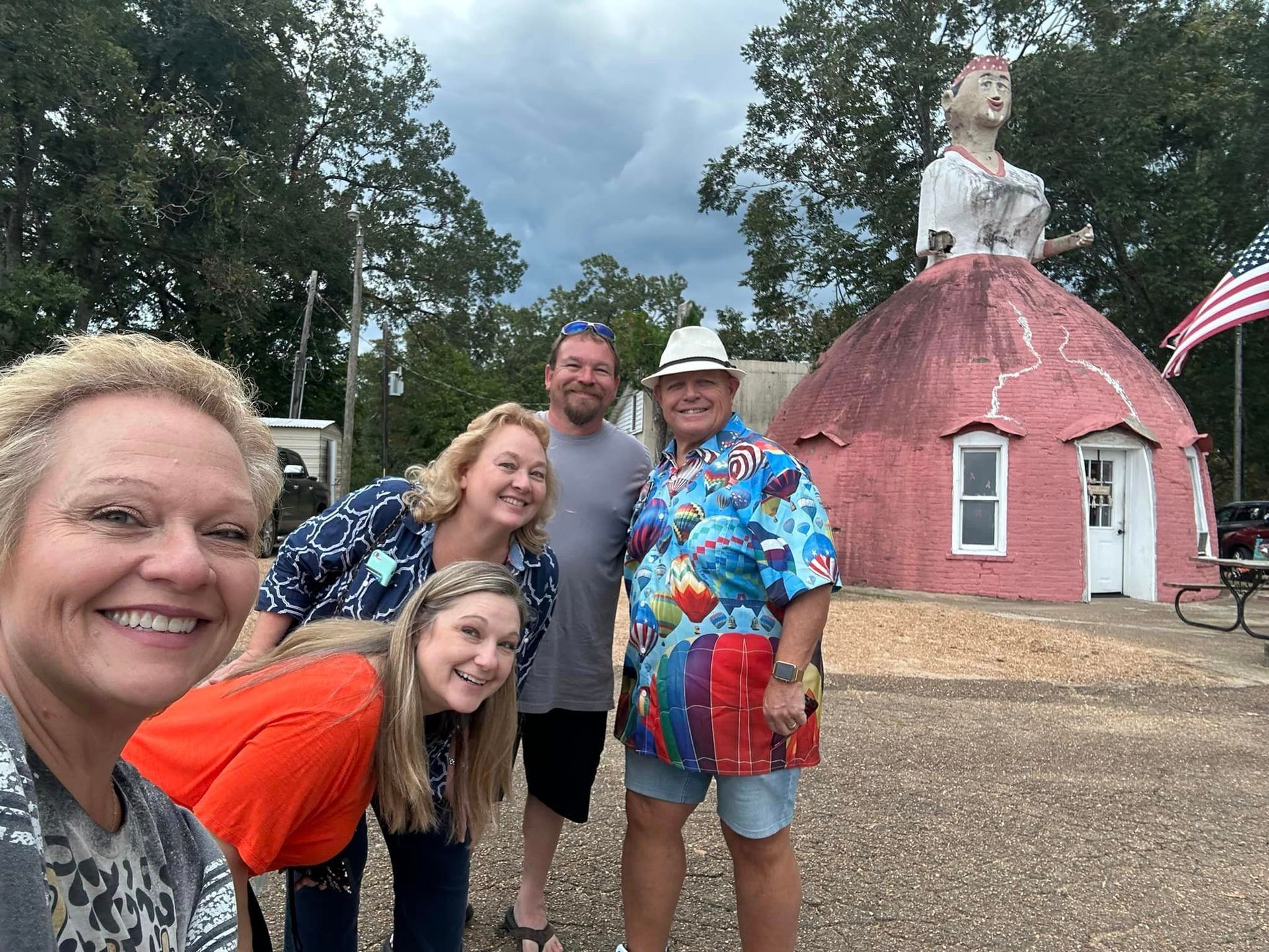 
World's First Mammy’s Cupboard-shaped restaurant, world record in Natchez, Mississippi