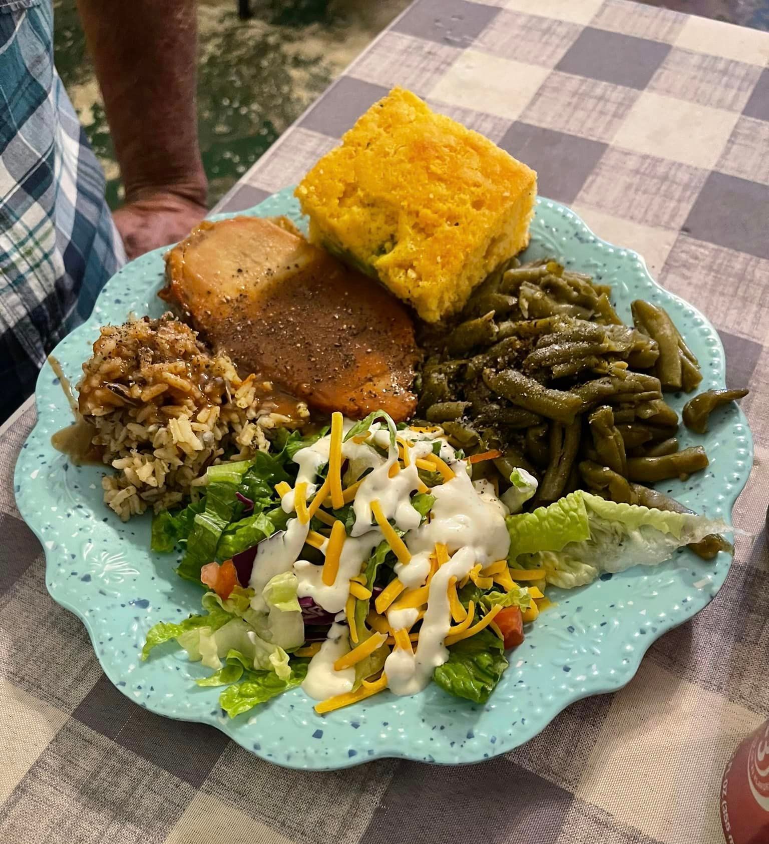World's First Mammy’s Cupboard-shaped restaurant, world record in Natchez, Mississippi