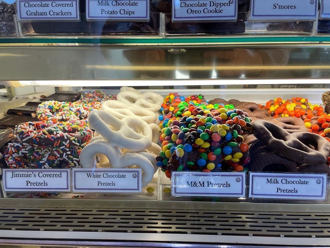 World's Longest Candy Counter, world record in Littleton, New Hampshire