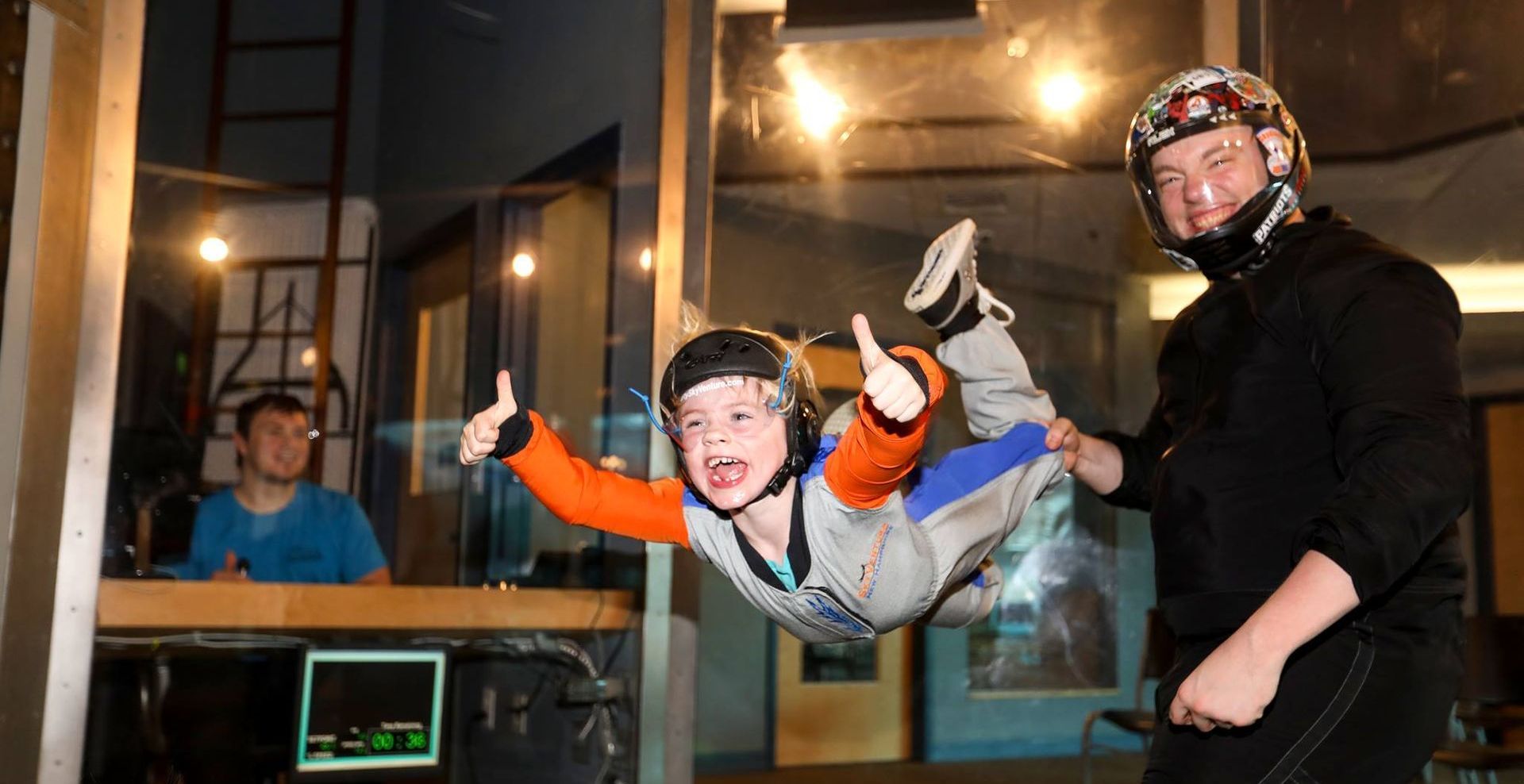 World’s First Skydiving and Indoor Surf Park, world record in Nashua, New Hampshire
World’s First Skydiving and Indoor Surf Park, world record in Nashua, New Hampshire