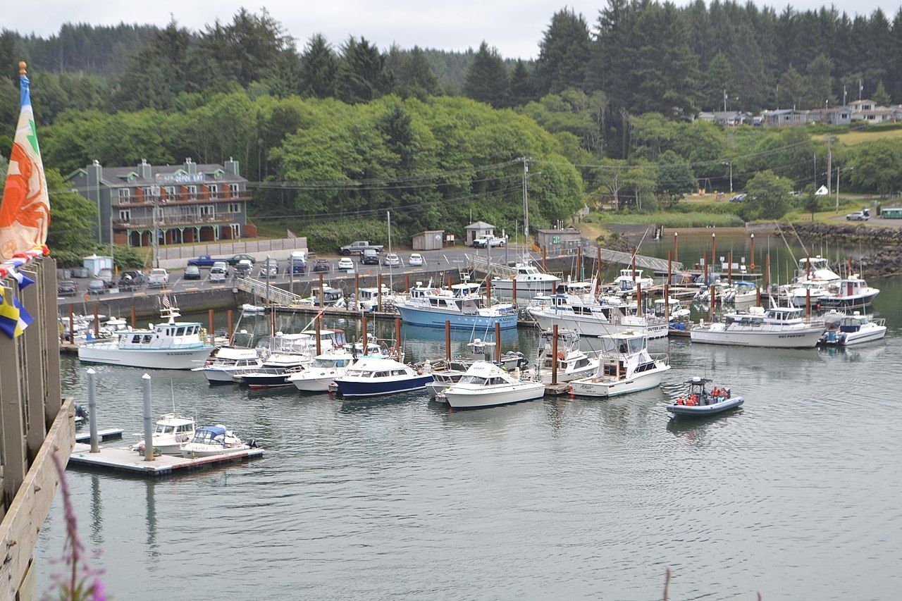 World’s Smallest Natural Navigable Harbor, world record in Depoe Bay, Oregon