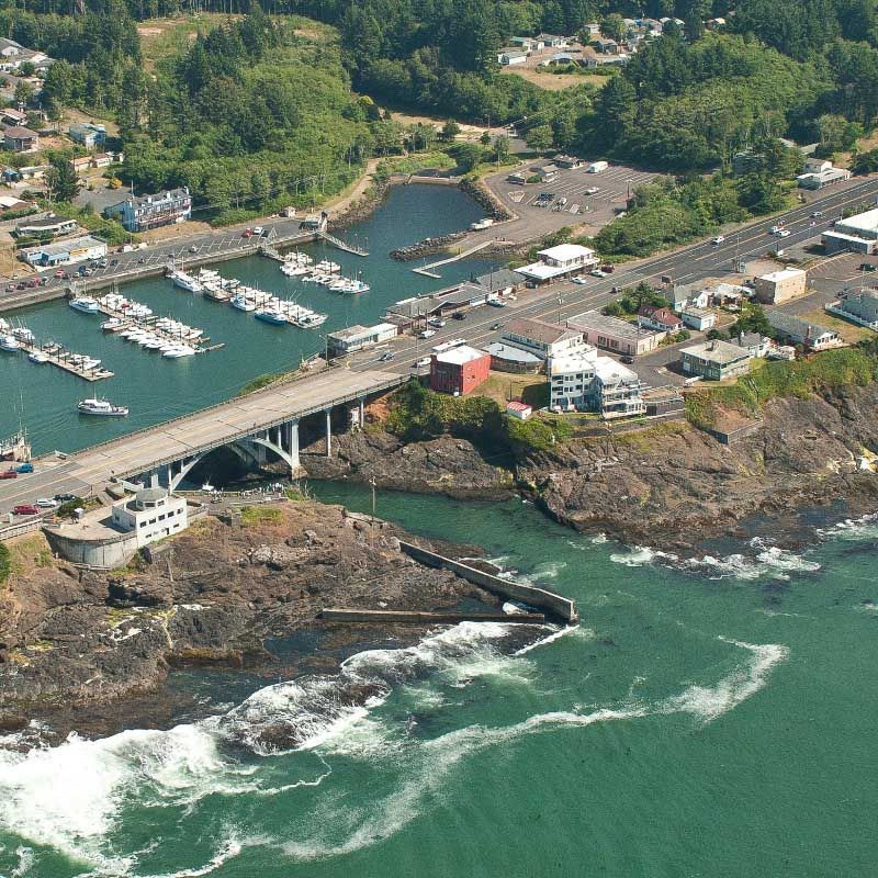 World’s Smallest Natural Navigable Harbor, world record in Depoe Bay, Oregon