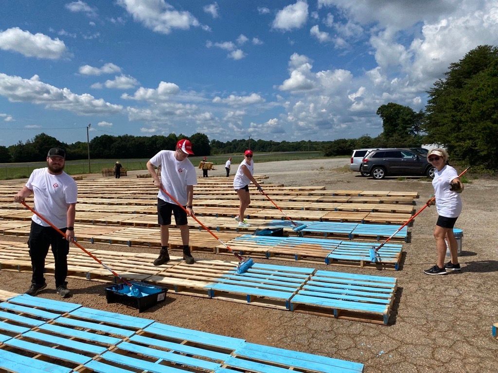 World's Largest Pallet Painting, world record in Greenville, South Carolina World's Largest Pallet Painting, world record in Greenville, South Carolina