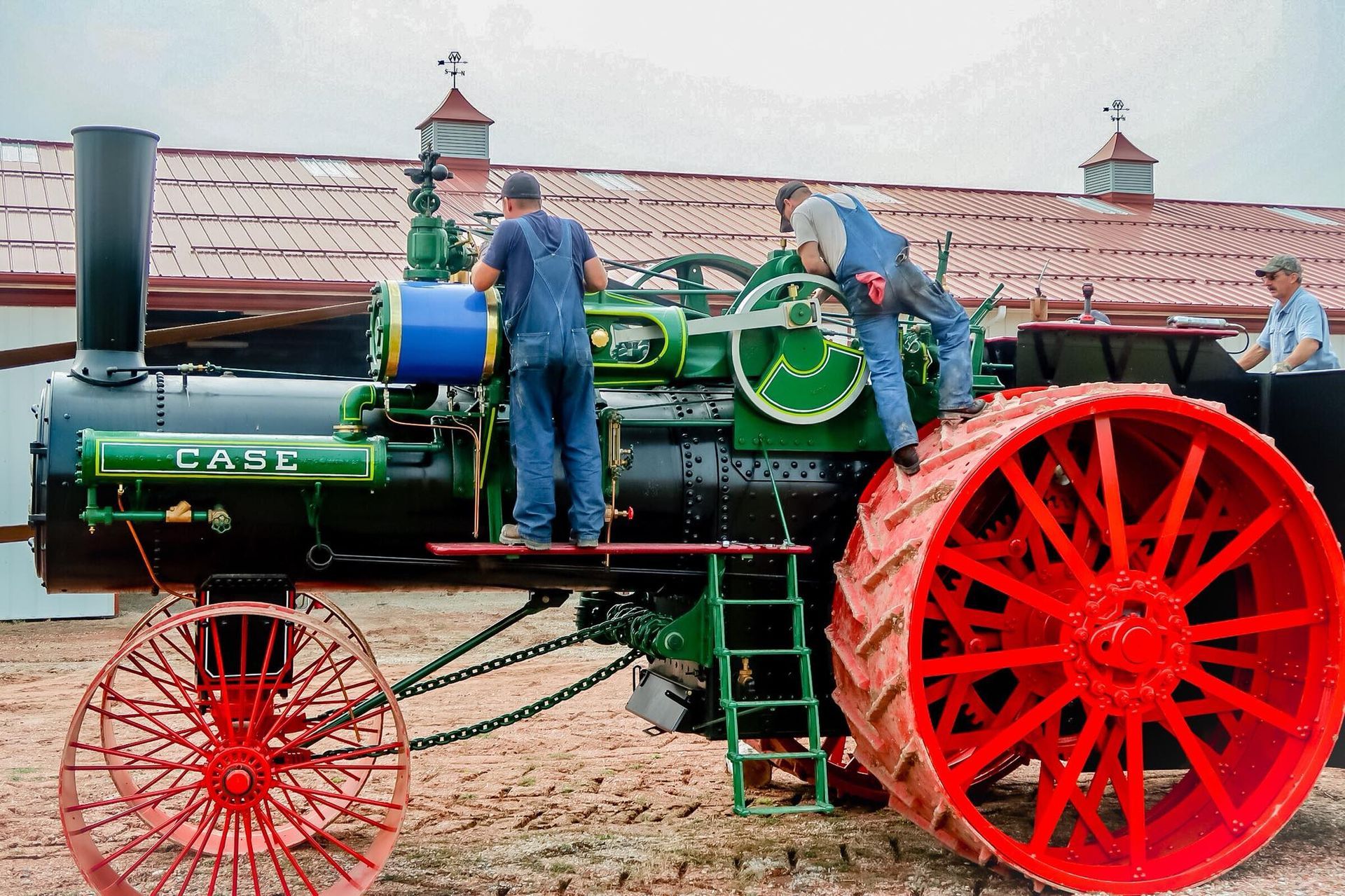 World's Largest Steam Traction Engine, world record in Andover, South Dakota World's Largest Steam Traction Engine, world record in Andover, South Dakota