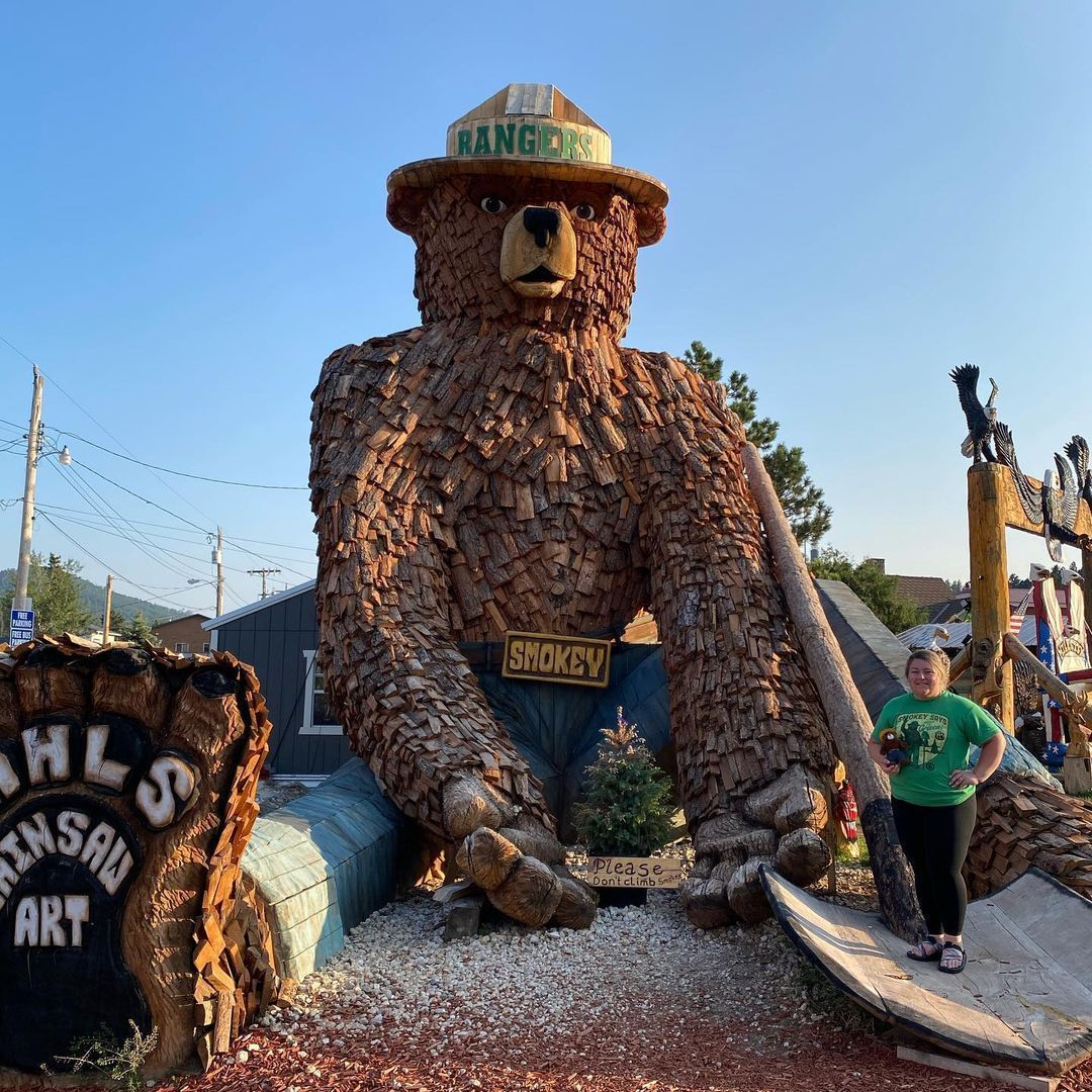 World's Largest Smokey Bear Sculpture, world record in Hill City, South Dakota