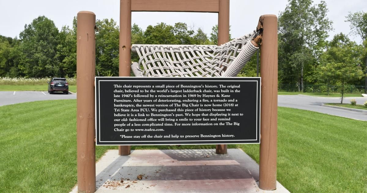 World's Tallest Ladderback Chair, world record in Bennington, Vermont