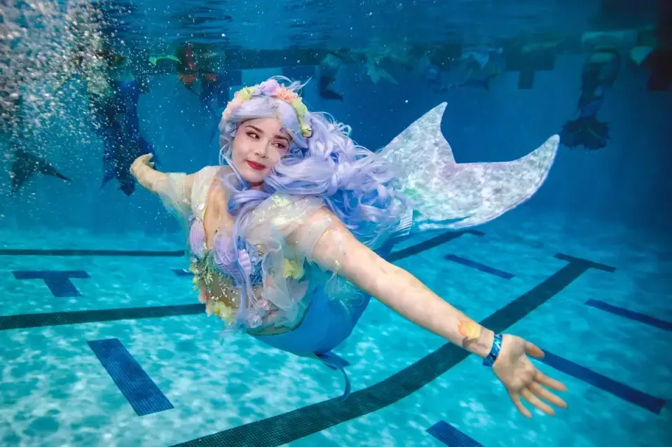 World’s Largest Mermaid Convention, world record in Manassas, Virginia
