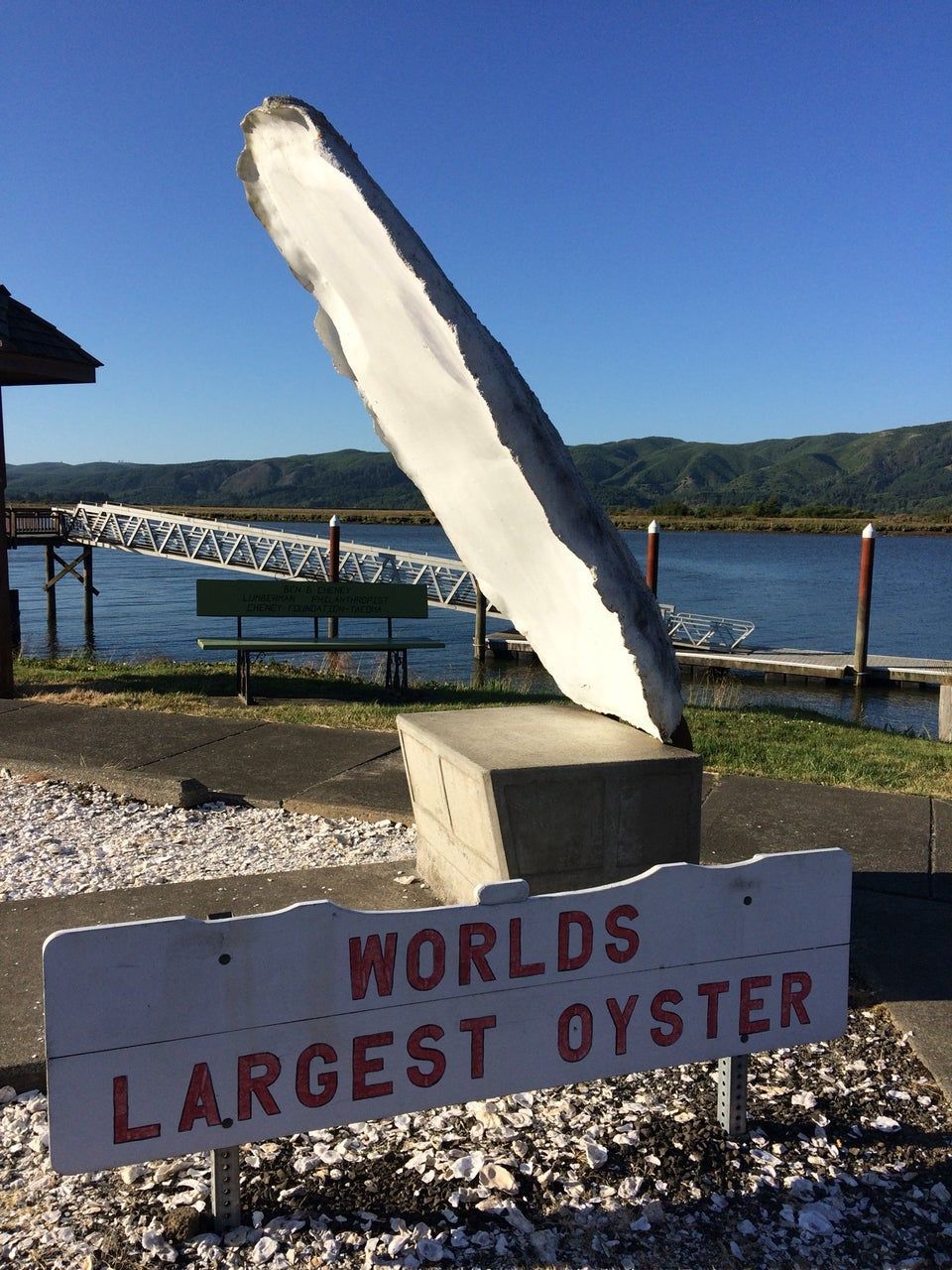 World’s Largest Oyster Sculpture, world record in South Bend, Washington World’s Largest Oyster Sculpture, world record in South Bend, Washington