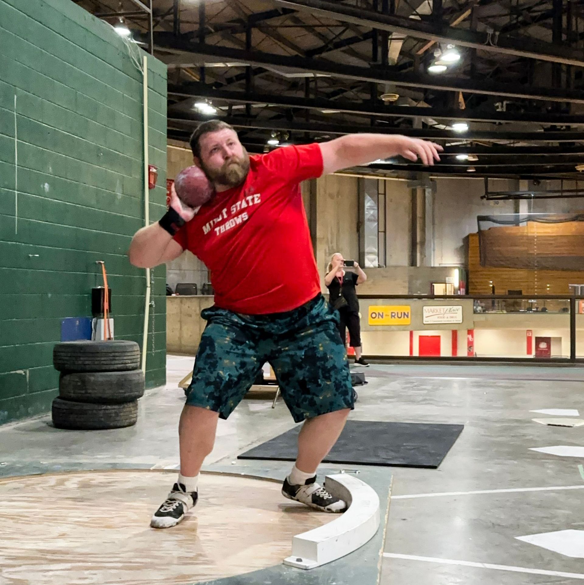 Farthest Power Throw with a 35 Pound Object, Dallas Reese sets world record Farthest Power Throw with a 35 Pound Object, Dallas Reese sets world record