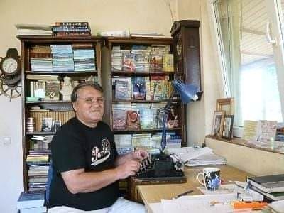Most books published by a former intelligence agent, world record set by Pavel Coruț Most books published by a former intelligence agent, world record set by Pavel Coruț