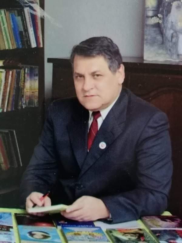 Most books published by a former intelligence agent, world record set by Pavel Coruț Most books published by a former intelligence agent, world record set by Pavel Coruț