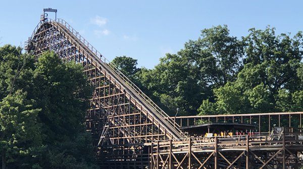 World’s Longest Wooden Roller Coaster, world record set in Mason, Ohio World’s Longest Wooden Roller Coaster, world record set in Mason, Ohio