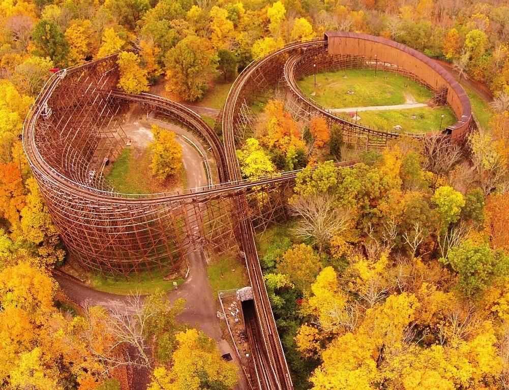 World’s Longest Wooden Roller Coaster, world record set in Mason, Ohio World’s Longest Wooden Roller Coaster, world record set in Mason, Ohio