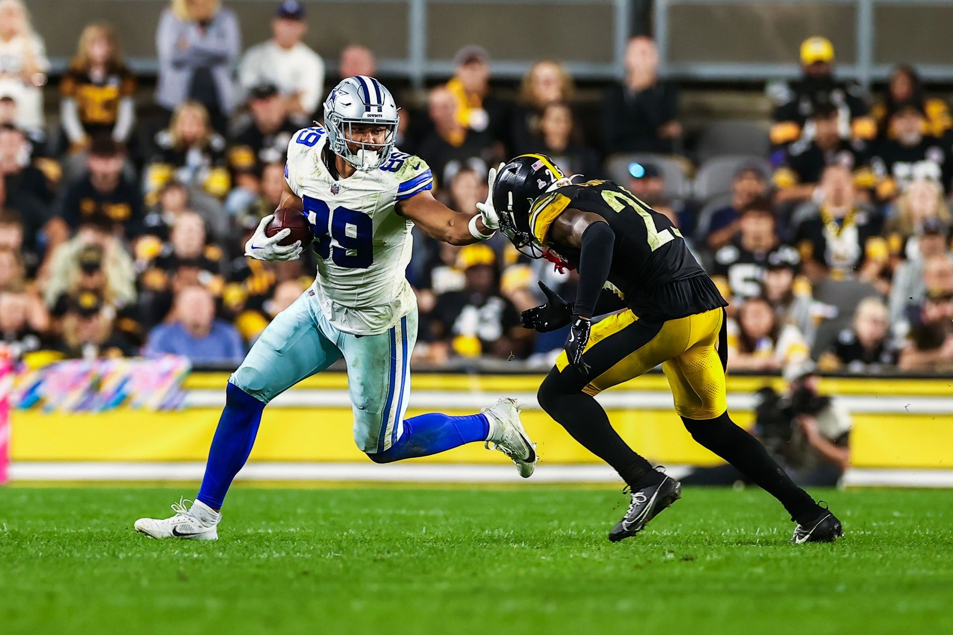 World's  Most Valuable Sports Team, The Dallas Cowboys sets world record