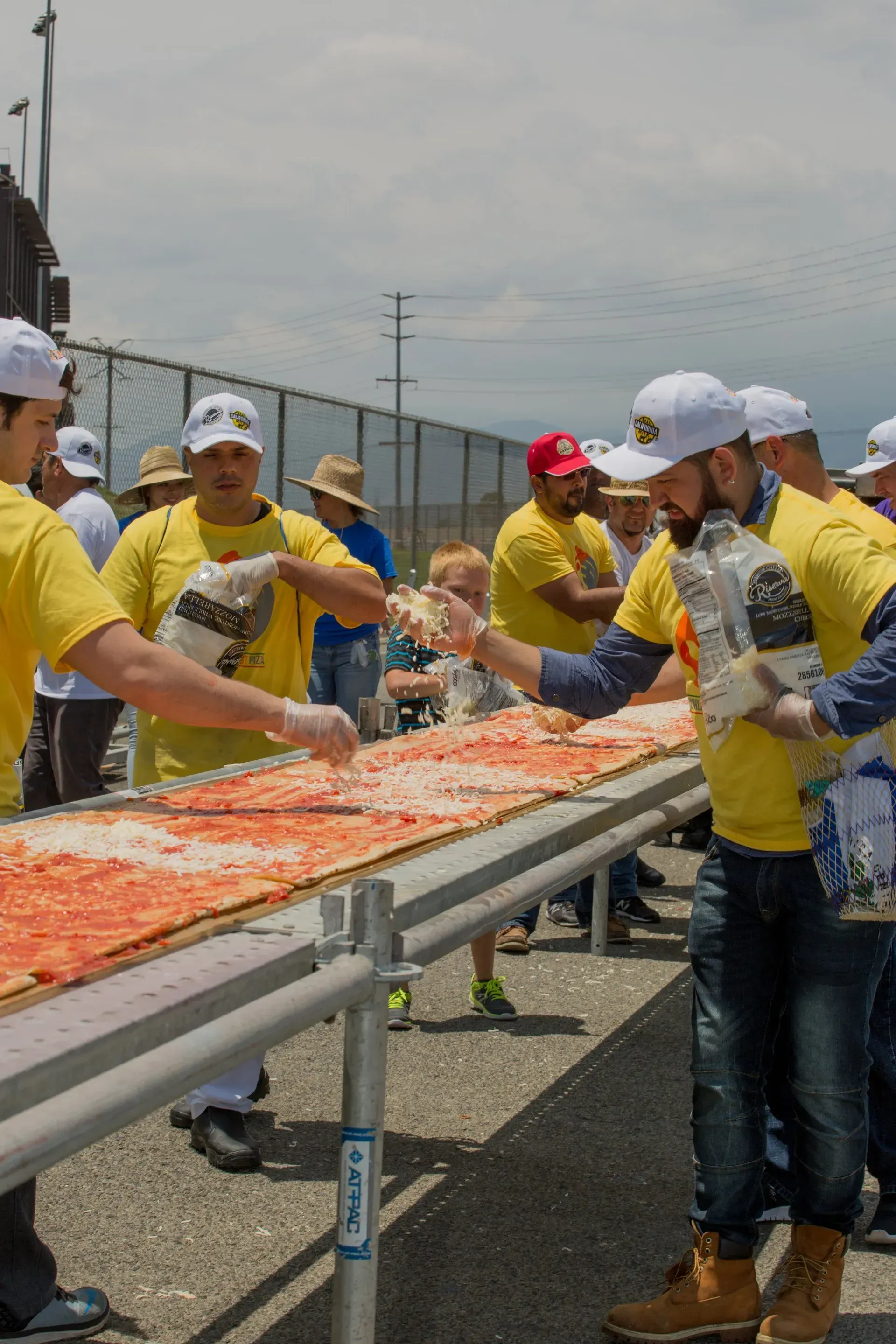 World's Longest Pizza, world record set in Fontana, California

