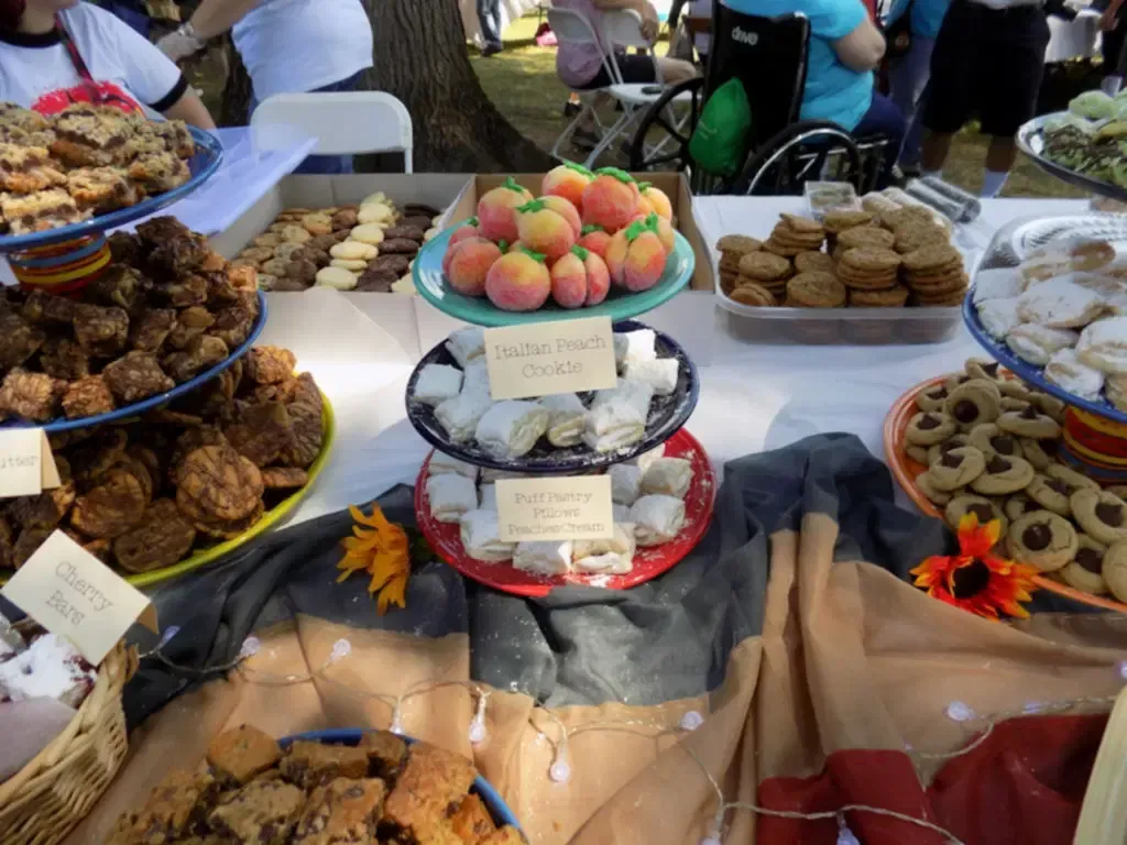 World's Largest Wedding Cookie Table, world record set in Monongahela, Pennsylvania World's Largest Wedding Cookie Table, world record set in Monongahela, Pennsylvania