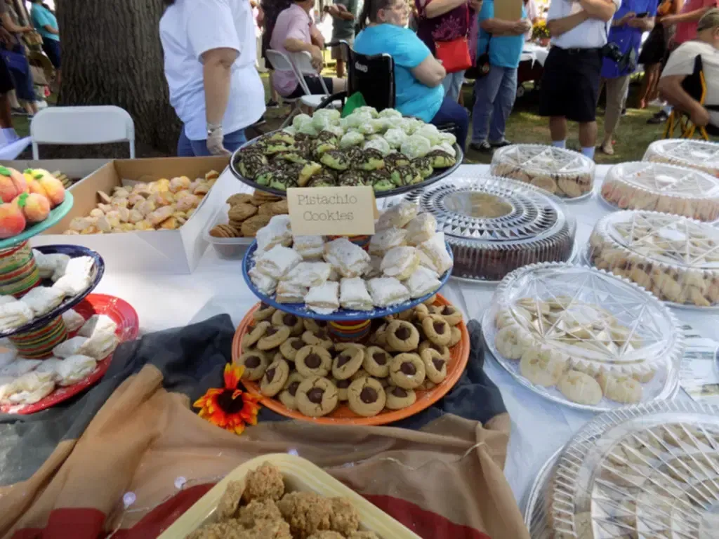 World's Largest Wedding Cookie Table, world record set in Monongahela, Pennsylvania World's Largest Wedding Cookie Table, world record set in Monongahela, Pennsylvania