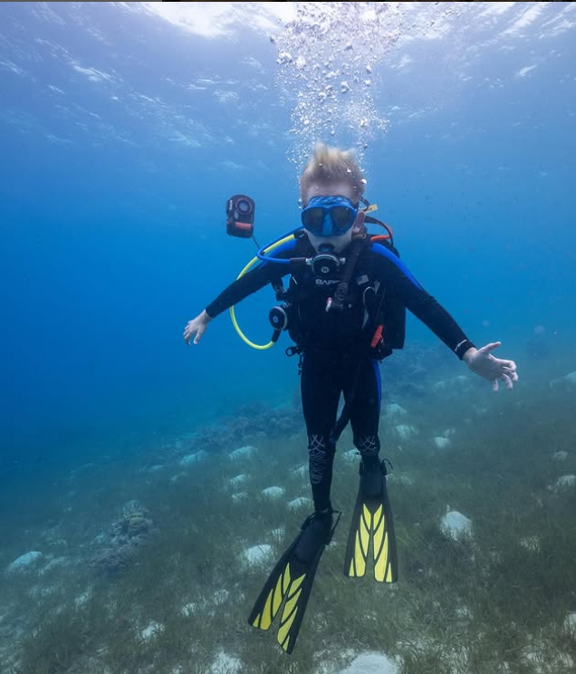 Youngest Person to Scuba Dive all Seven Continents, world record set by Archer Lamp’l Youngest Person to Scuba Dive all Seven Continents, world record set by Archer Lamp’l