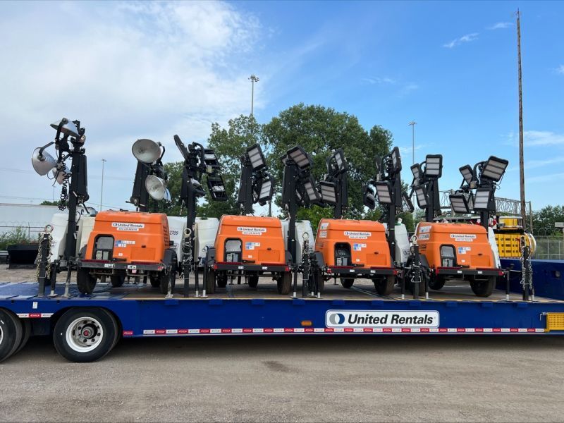 World's Largest Equipment Rental Company, United Rentals sets world record World's Largest Equipment Rental Company, United Rentals sets world record