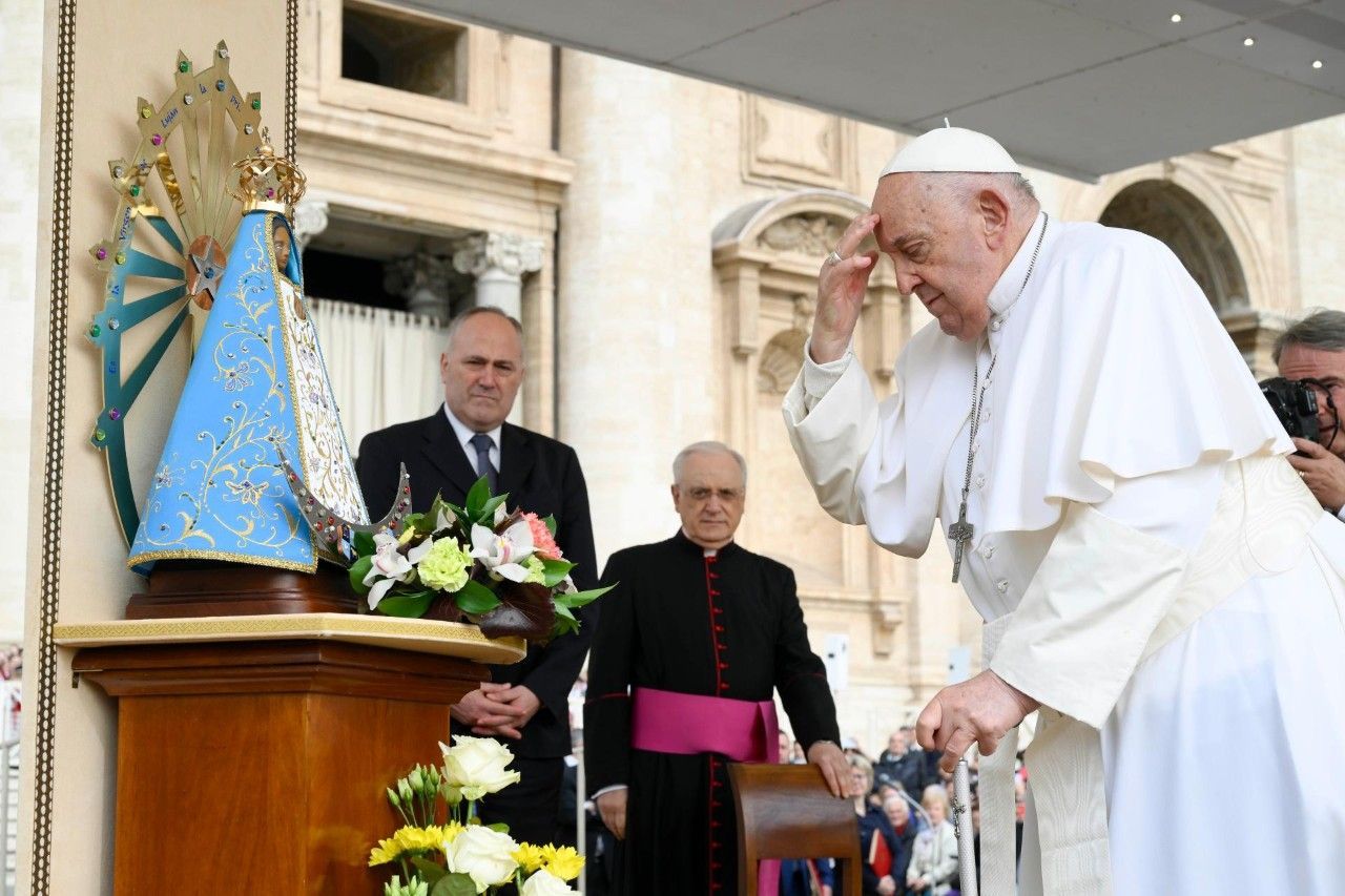 World's First Pope from the Americas, world record set by Pope Francis
