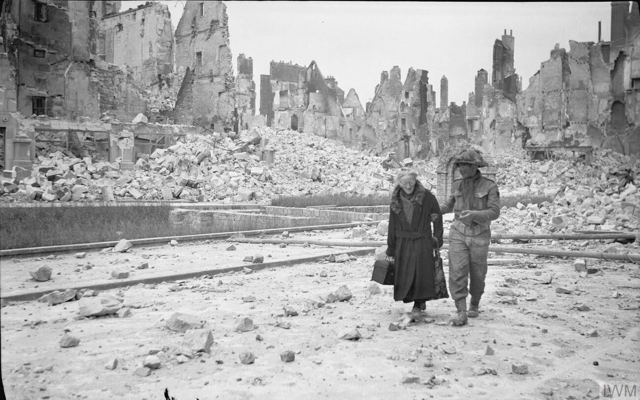 World's Largest Amfibious Invasion in History, world record set by the Allied invasion of Normandy, France