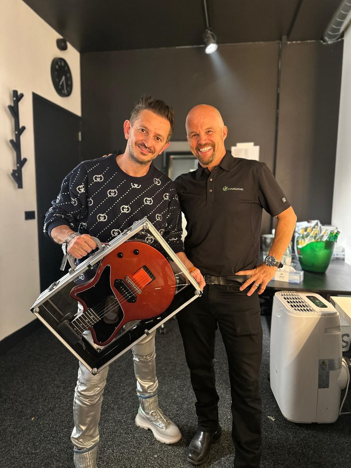 Highest Altitude Guitar Performance, world record set by Burak Yeter