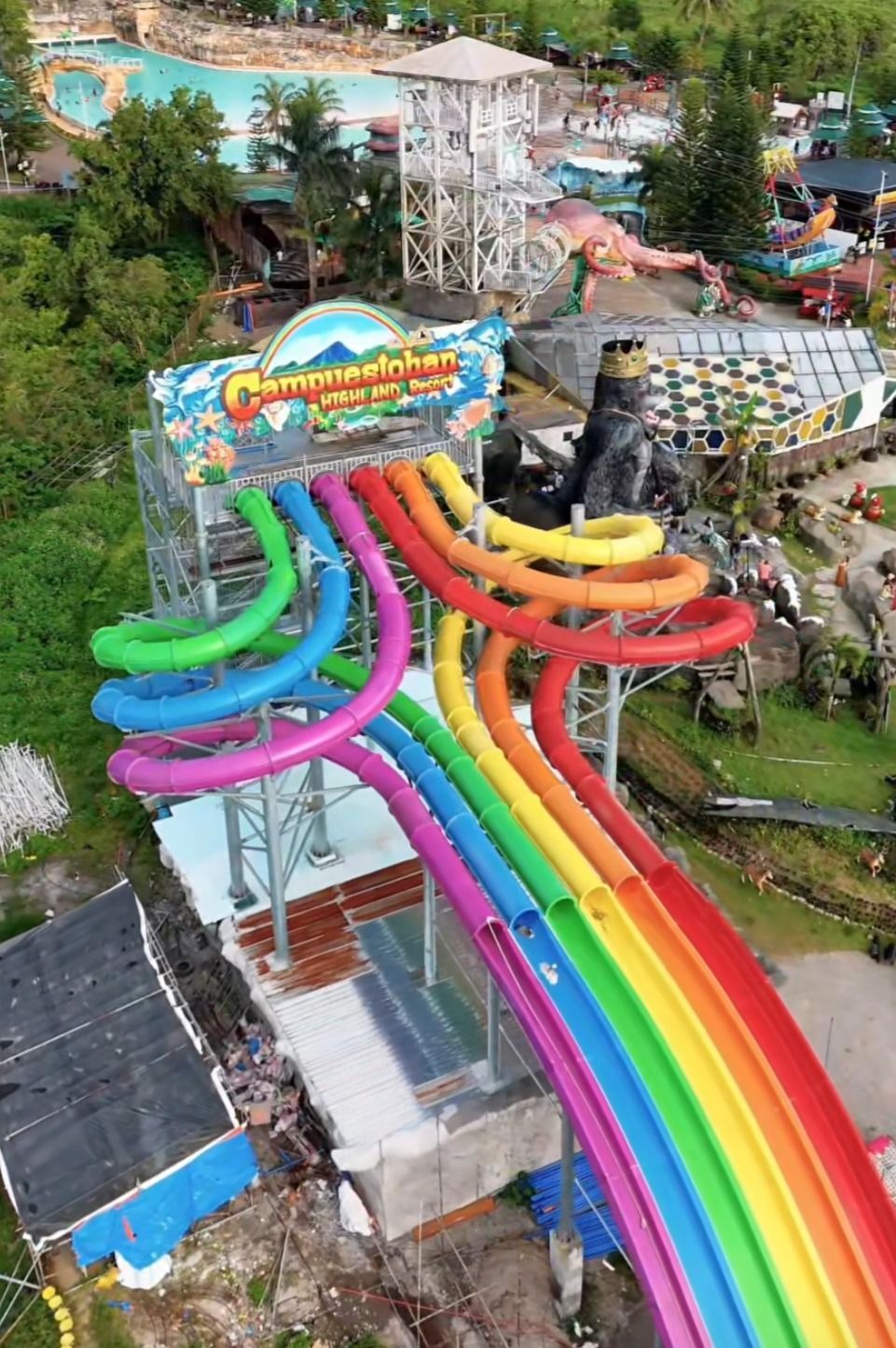World's Longest Chasing Water Slide, world record in the Philippines
