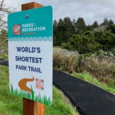 World's Shortest Park Trail, world record set in Lincoln City, Oregon