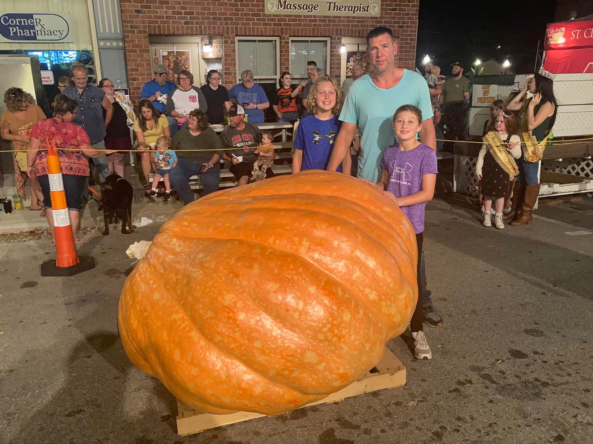 World's Heaviest Eggplant / Aubergine, world record set in Murrysville, Pennsylvania