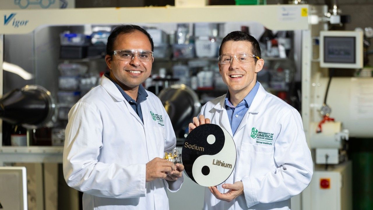 World’s first full-cell dual-cation battery, world record in Limerick, Ireland
