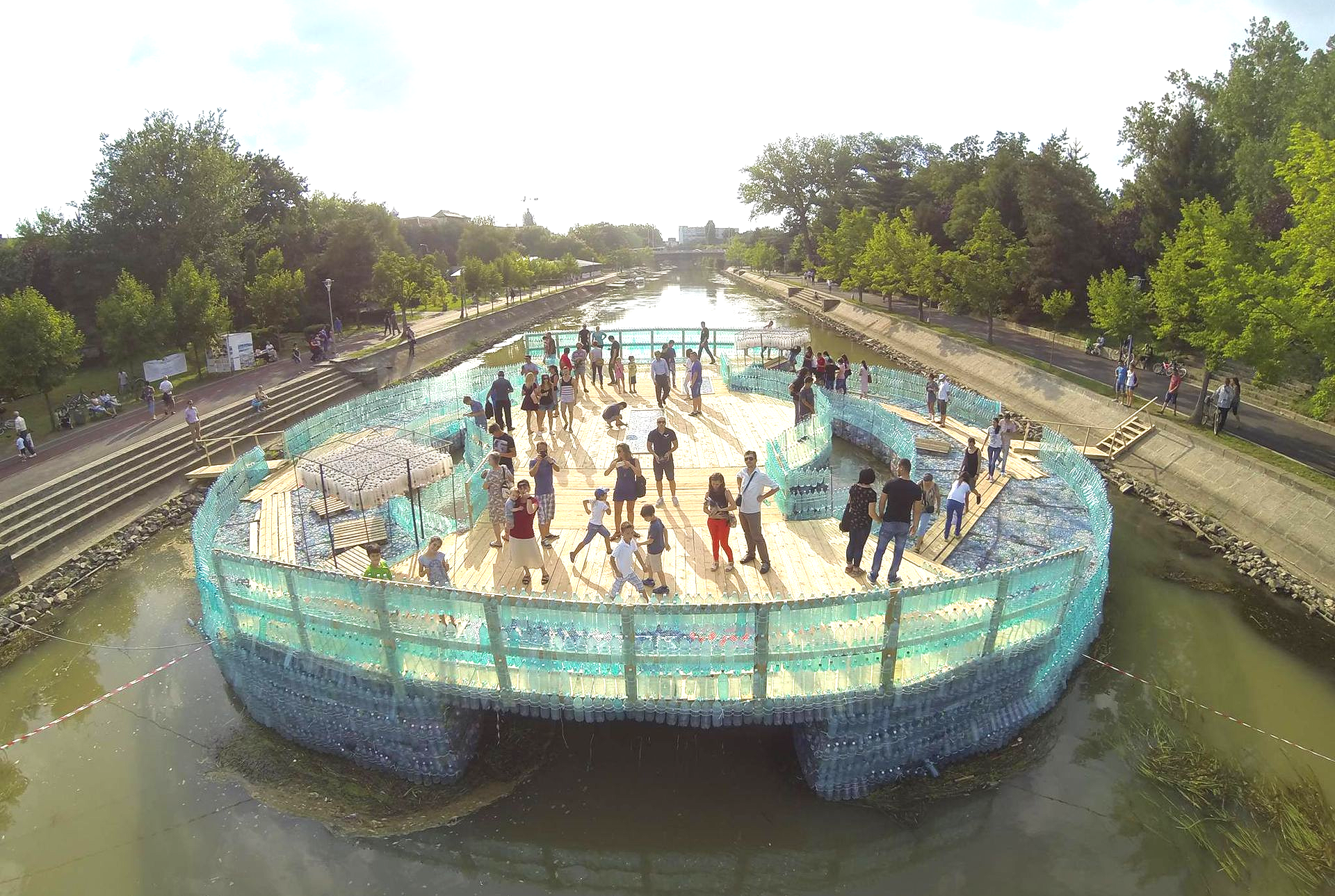 
Largest bridge made of recycled plastic bottles, world record in Timisoara, Romania