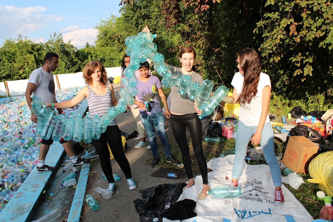 Largest bridge made of recycled plastic bottles, world record in Timisoara, Romania