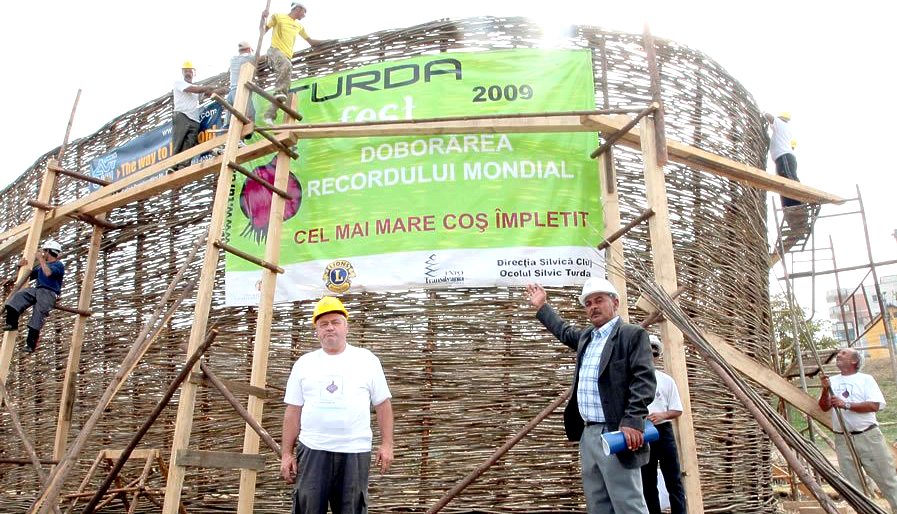 Largest wicker basket-world record set in Cluj
