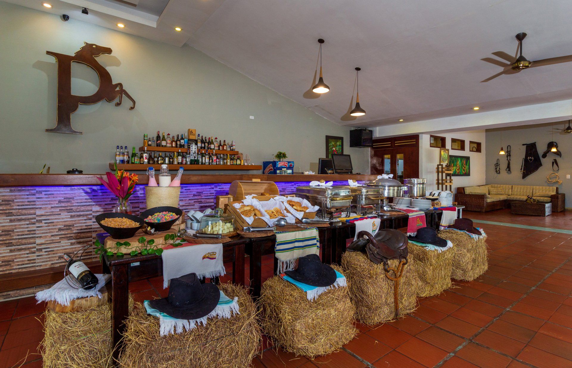 zona comun hotel campestre en villavicencio la potra