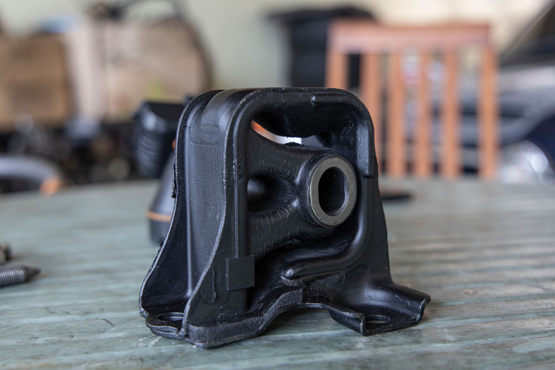 How Do I Know If My Engine Mounts Are Bad? What Else Can Cause Vibrations | Sean's Auto Care